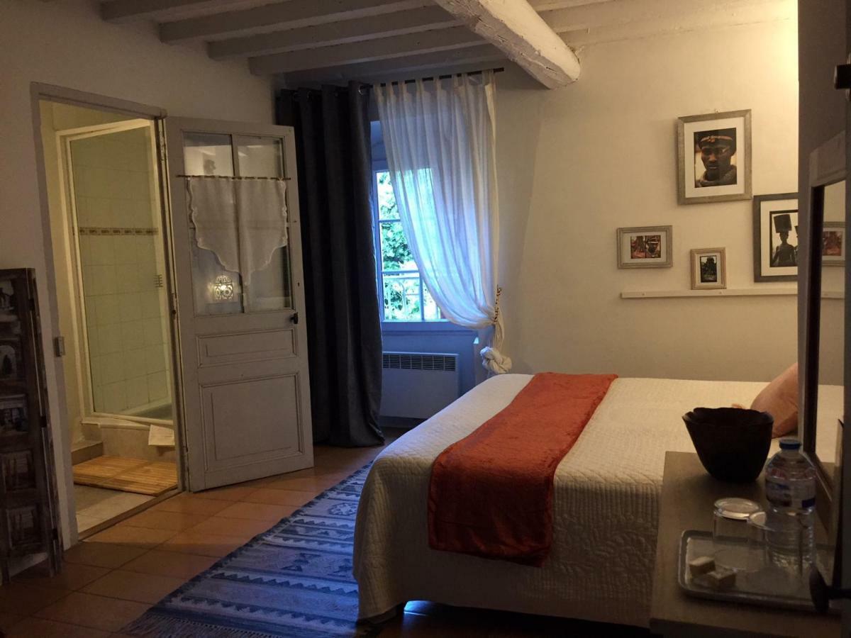 Les Aiguieres En Provence Bed and Breakfast Suze-la-Rousse Buitenkant foto