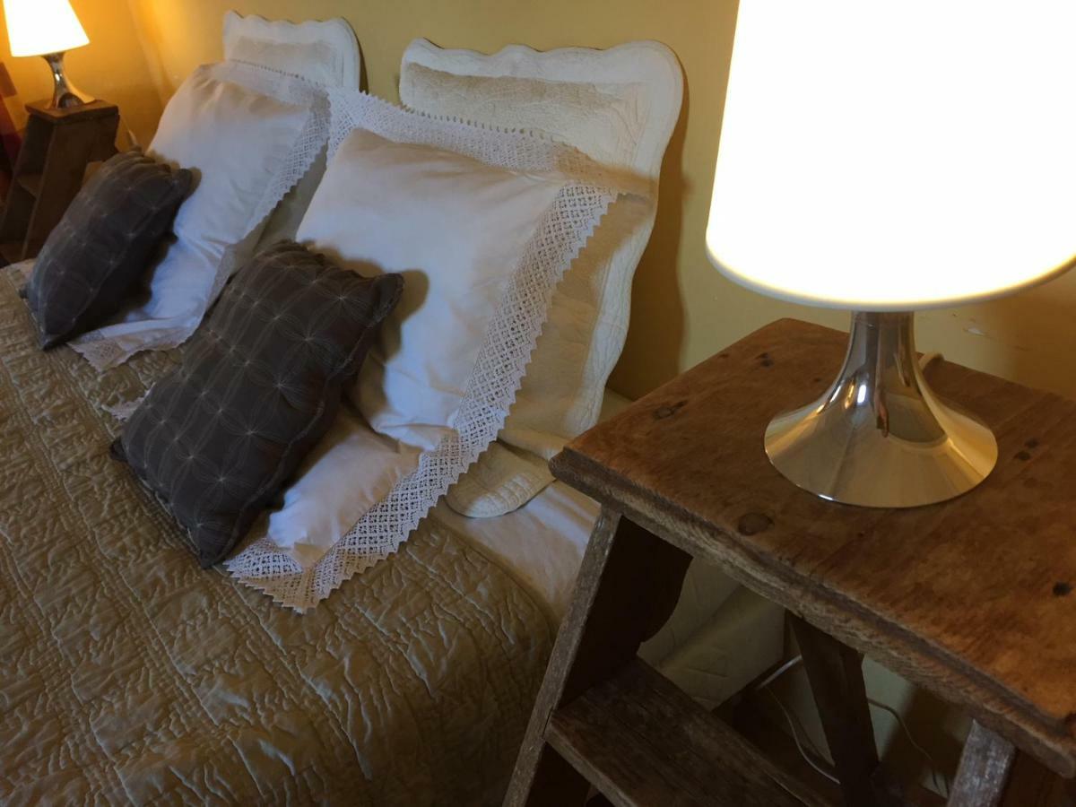 Les Aiguieres En Provence Bed and Breakfast Suze-la-Rousse Buitenkant foto
