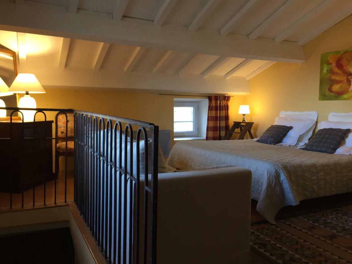 Les Aiguieres En Provence Bed and Breakfast Suze-la-Rousse Buitenkant foto