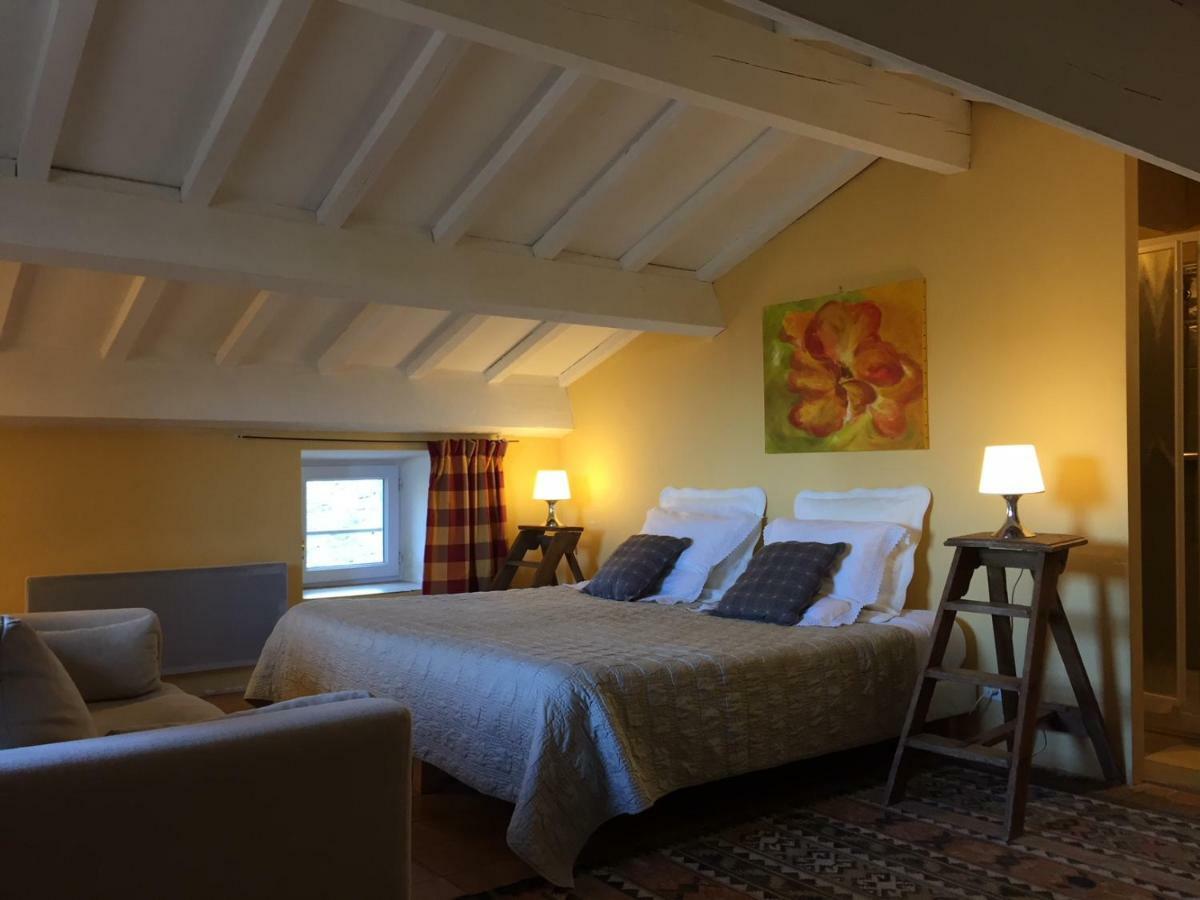 Les Aiguieres En Provence Bed and Breakfast Suze-la-Rousse Buitenkant foto